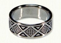 Celtic Chatsworth Compass Knot Band