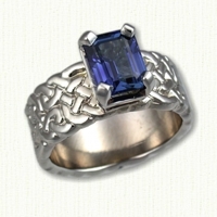 Sculpted Celtic Double Knot Wedding Band