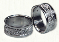 Triangle Knot Wedding Rings with Vine